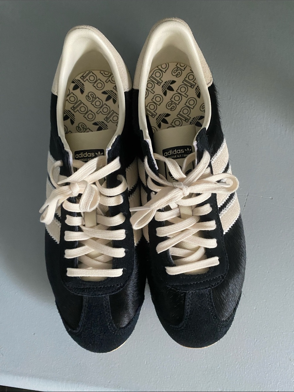 adidas Women’s Black and Cream Gazelle-Style Sneakers